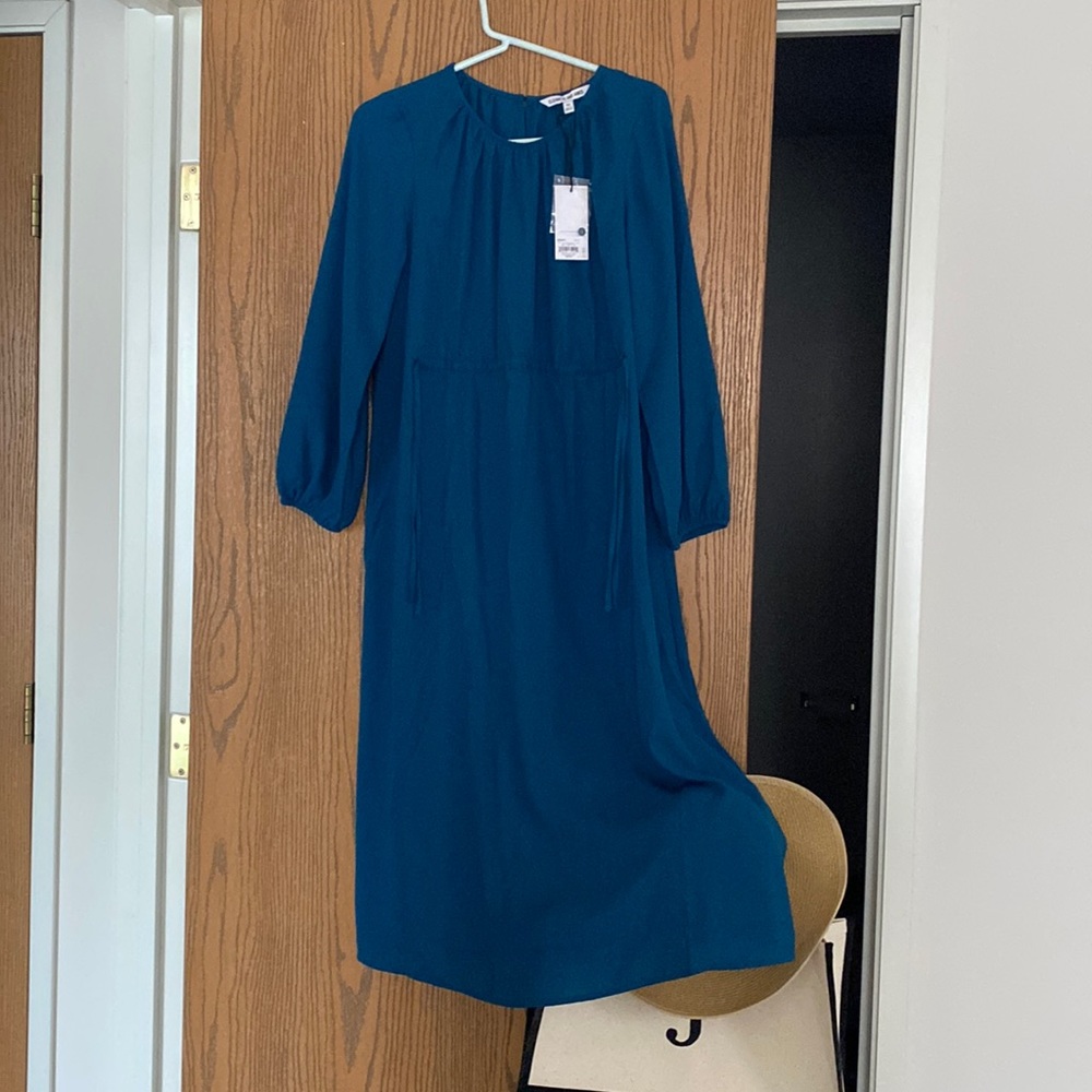 Elizabeth and James dress